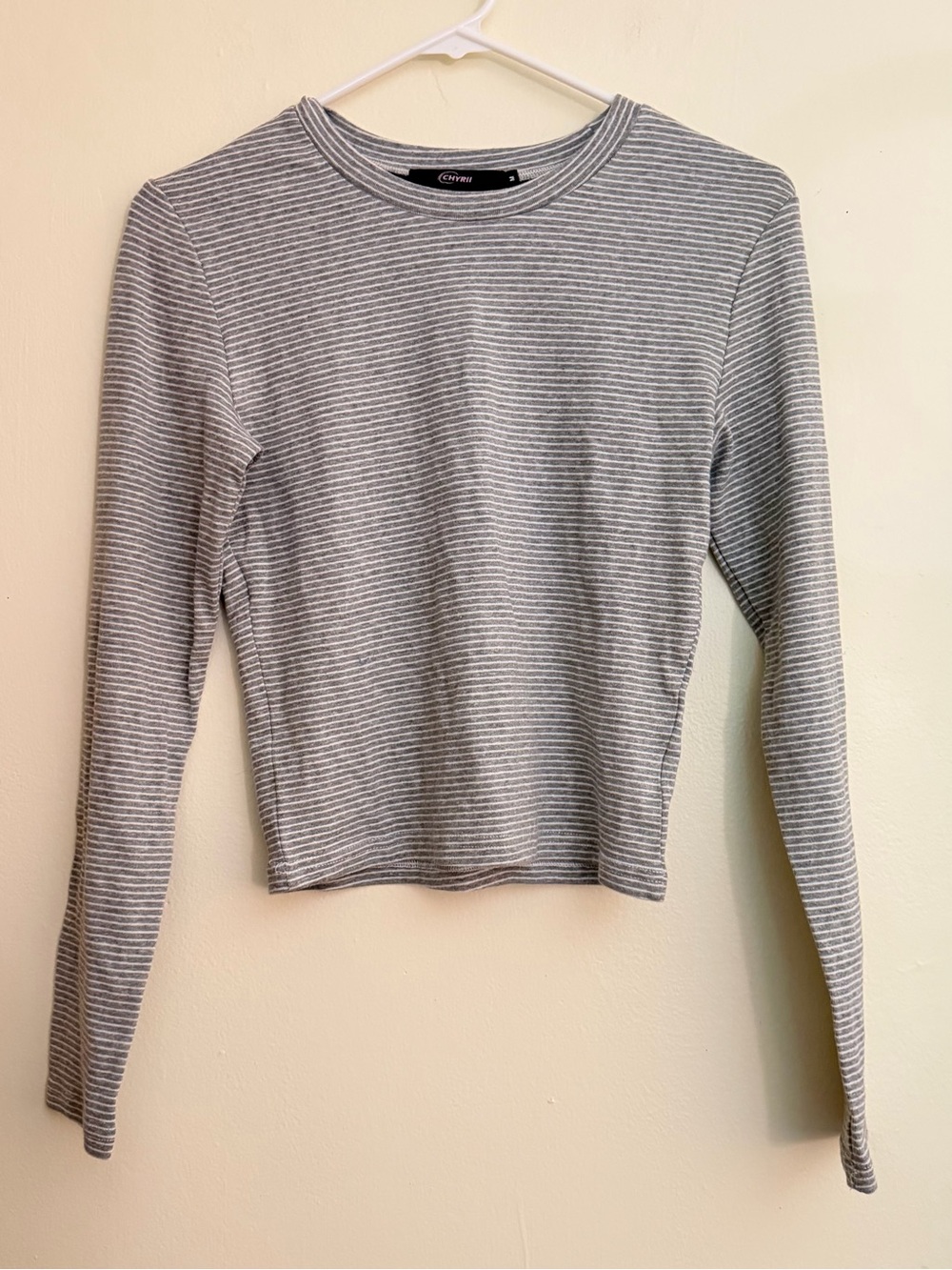 Cropped Gray Stripe Long-Sleeve Top